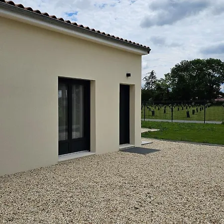 Casa vacanze ꕥ Maison Tuber, Havre De Paix Proche De Jonzac